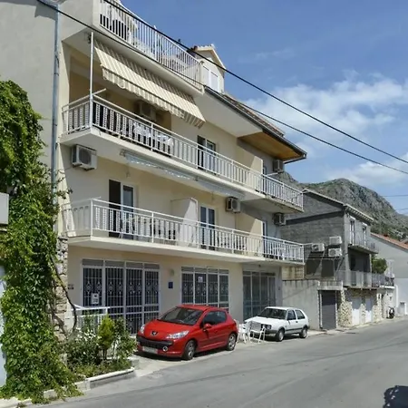 Botica- Studio With Balcony And Sea View Apartman *